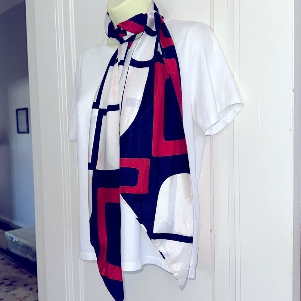 Vintage mid century mod red, white & blue long polyester scarf